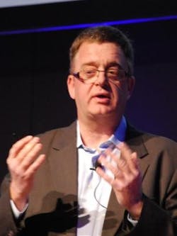 resizedimage300400-Roel-Van-Doren-Emerson2 resizedimage300400-Roel-Van-Doren-Emerson2