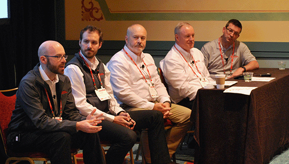 cloud-software-panel-article