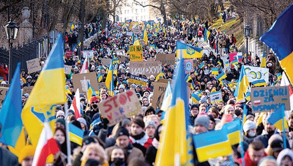 Ukraine-War-protestors-stock-image