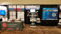 FCG-HUG-Display-300