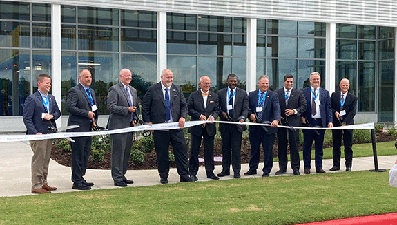 1661879390006 Ehribboncuttinghero2