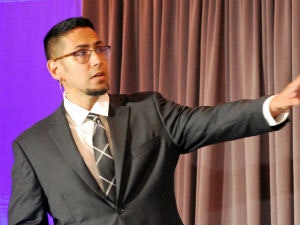 1661880565685 Gregaguilarcelanese301