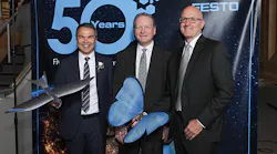 frank-notz-bill-gerbig-mark-snyder-take-photo-with-festo-flying-robot