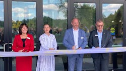 1663606567904 Barbaraspaethisabelgrieshabermarkusknieselandjohngroomcuttingribonatvegasne 1663606567904 Barbaraspaethisabelgrieshabermarkusknieselandjohngroomcuttingribonatvegasne