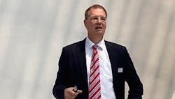 Image-of-Dipl-Ing-Dr-hc-Oliver-Jung-speaking-at-conference Image-of-Dipl-Ing-Dr-hc-Oliver-Jung-speaking-at-conference