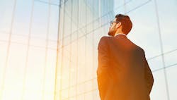 1663606667275 Professionalmanlookingintothesun 1663606667275 Professionalmanlookingintothesun