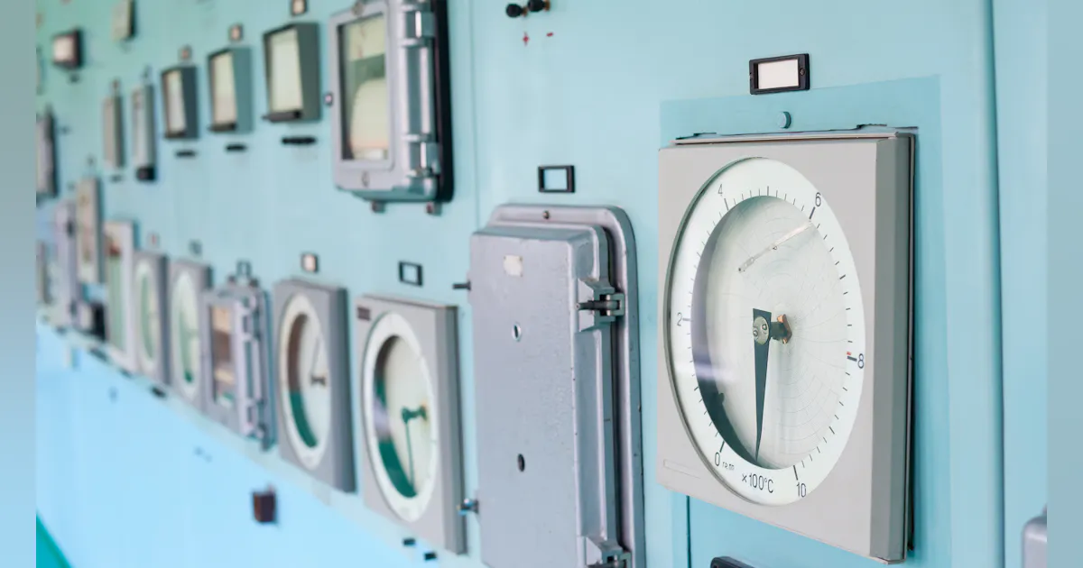 Apdated Process Controller In Instrumentation On the Bus: How old is too old for process instrumentation? | Control ...