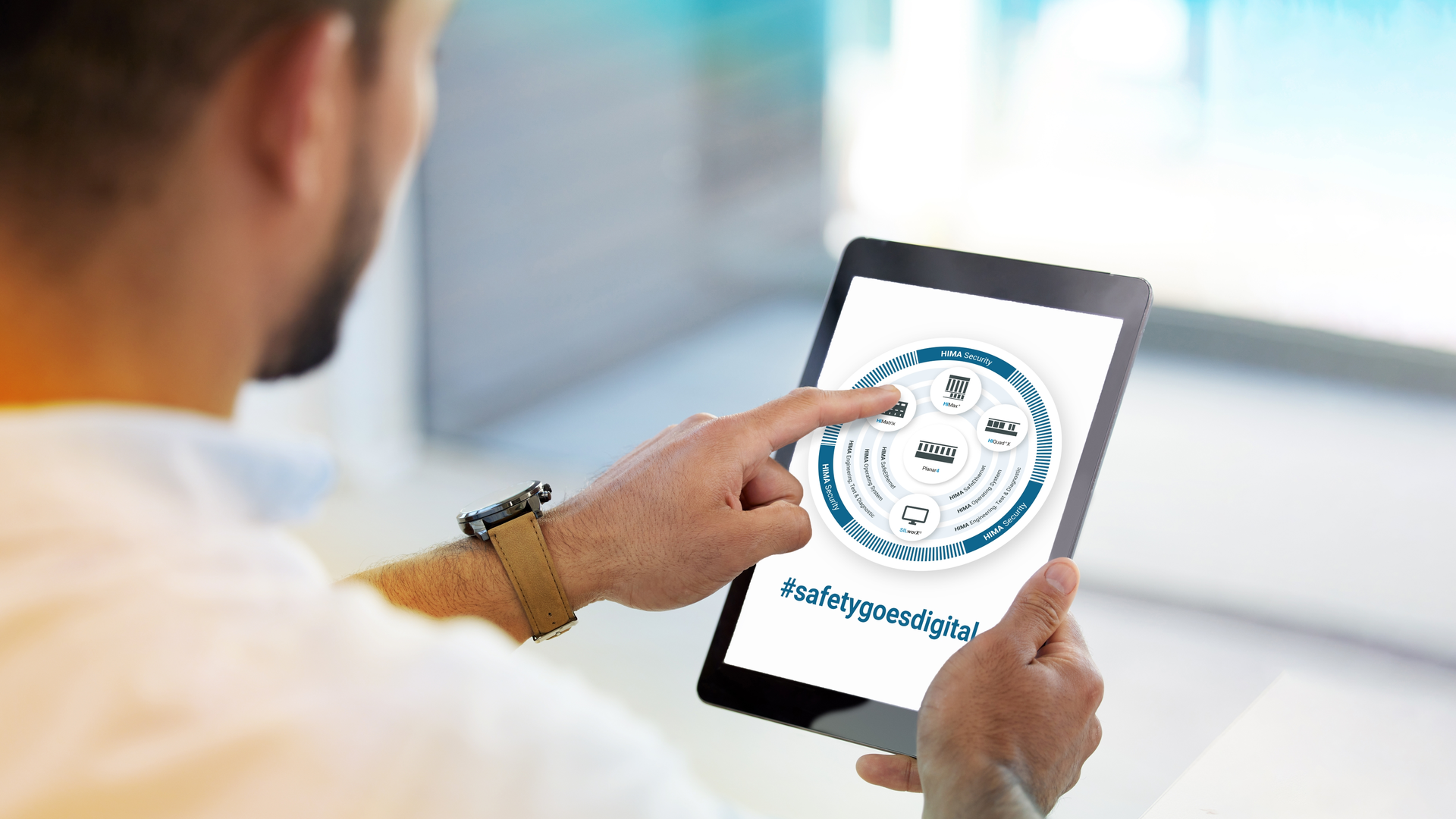 Hima Pic3 Press Release Evonik Smart Safety Test Key Visual Safetygoesdigital Picture Hima
