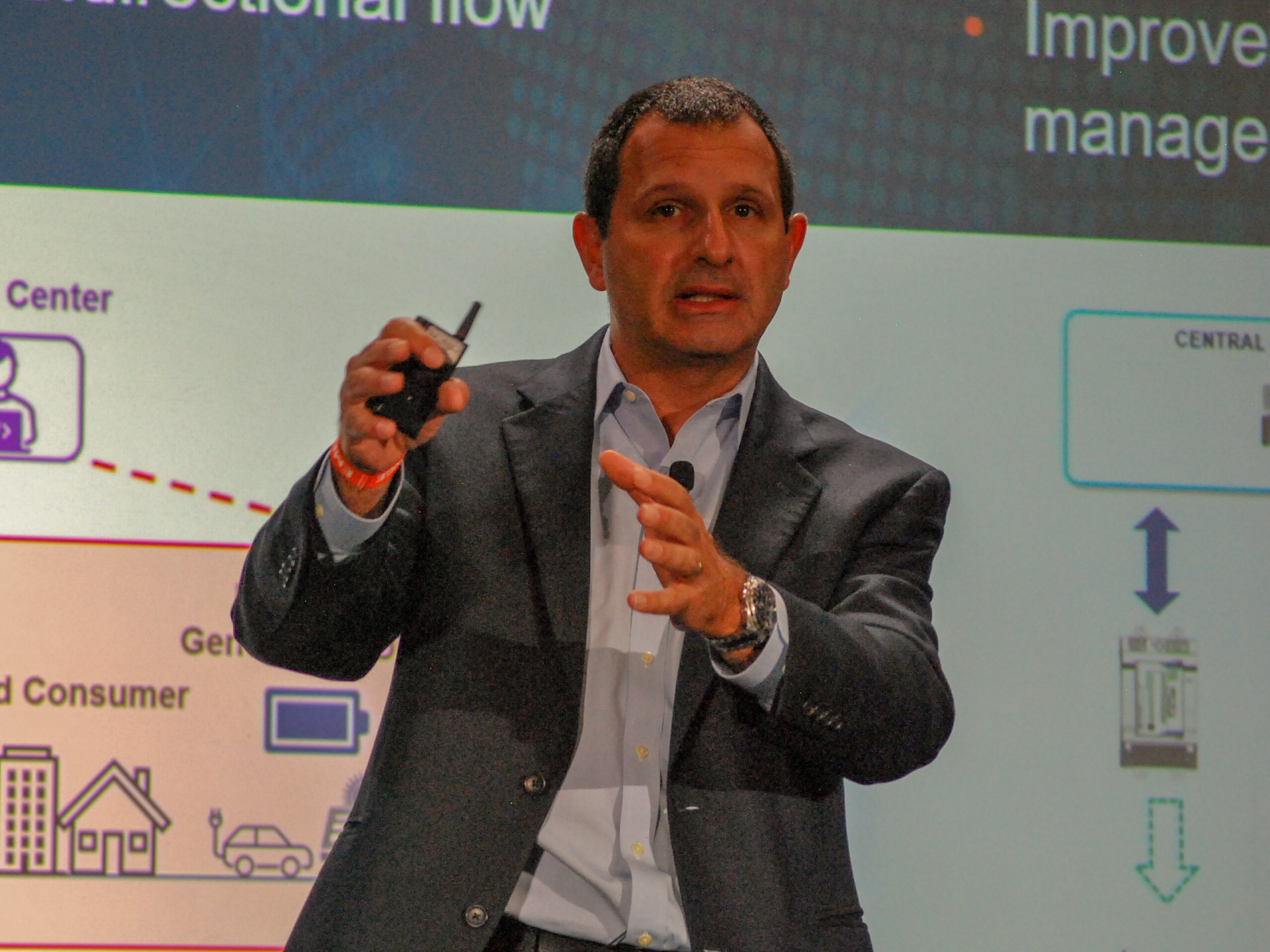 &ldquo;Boundless Automation with AI will unleash even more tools and streamline even more workflows.&rdquo; Emerson&rsquo;s Claudio Fayad led a press briefing on the company&rsquo;s latest innovations in the field, at the edge and in the cloud.