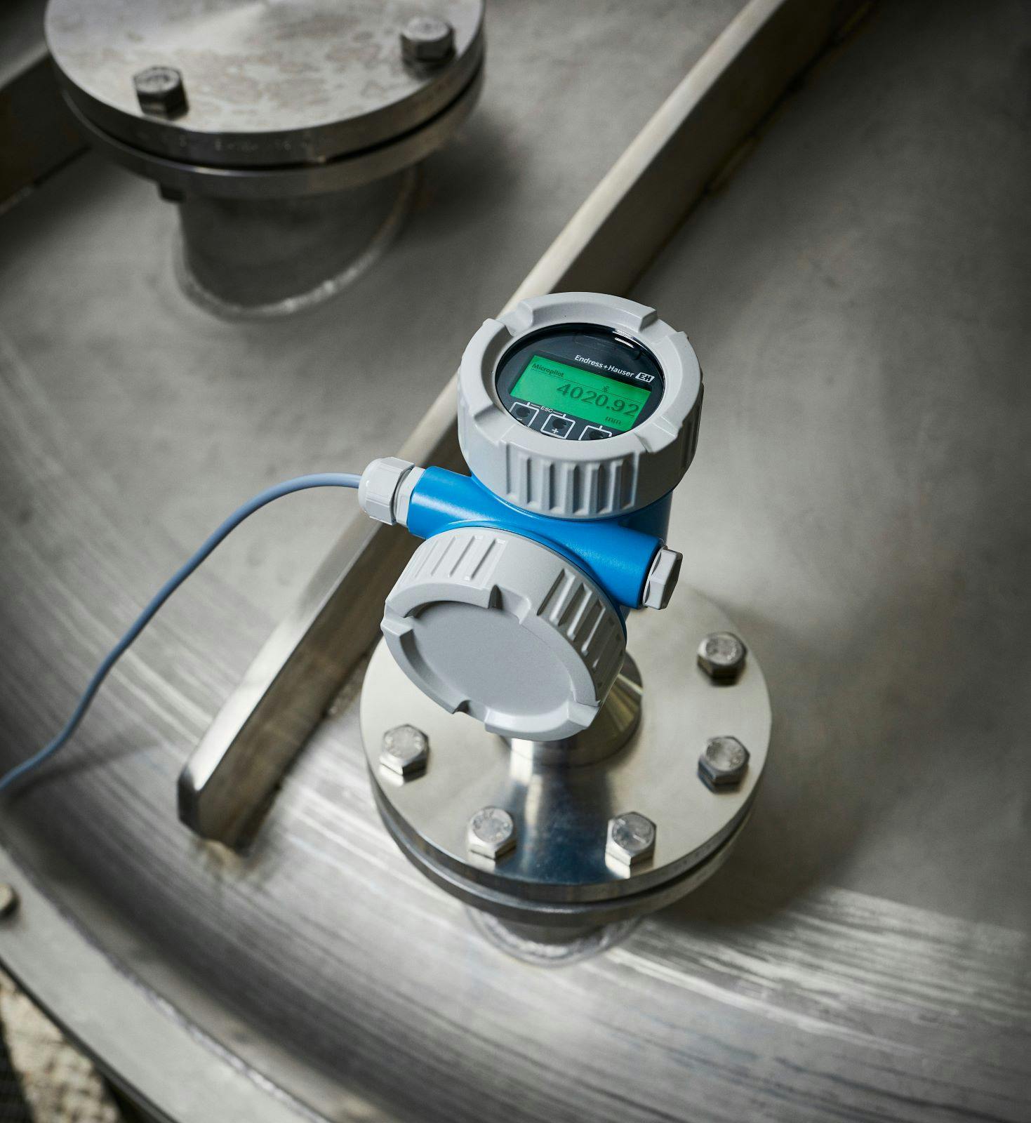 Micropilot FMR6xB 80 GHz radar. features a narrower beam angle, which requires less mapping and less work to install in field applications.