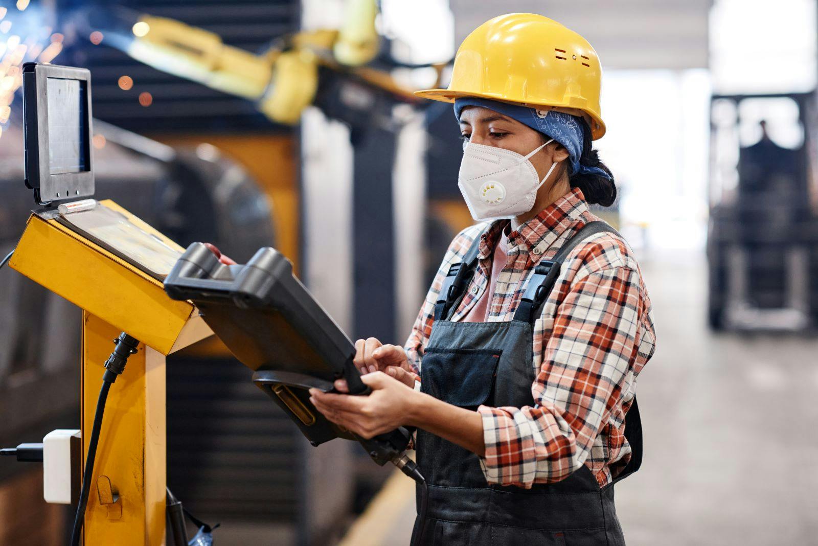 yokogawa_launches_robot_operations_for_onsite_safe