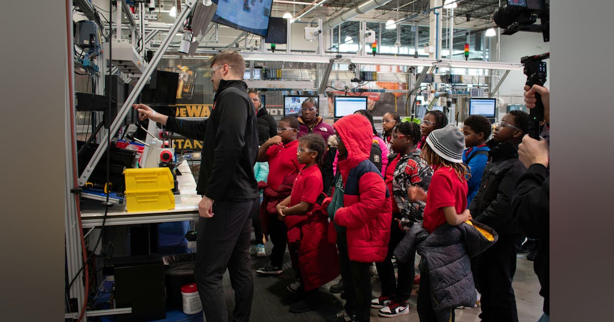 U.S. manufacturing institutes lend an expert hand