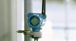 Rosemount 928 wireless gas monitor with integrated WirelessHART. Rosemount 928 wireless gas monitor with integrated WirelessHART.