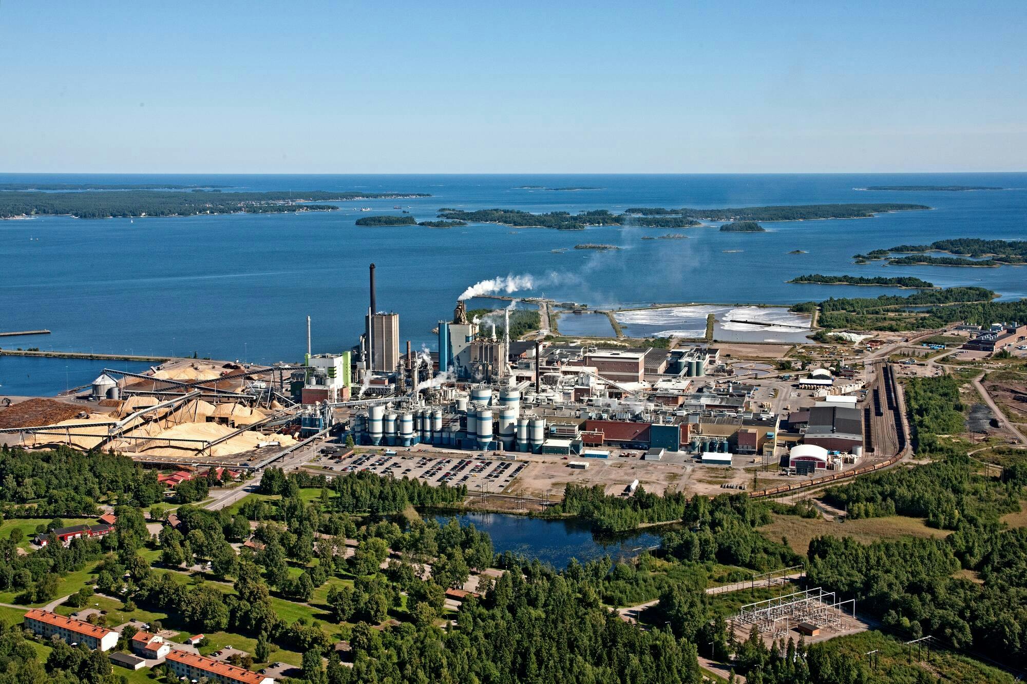 Aireal shot of Billerud's Gävle mill