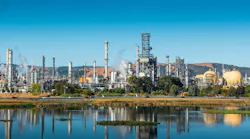 Figure 1: Martinez Refining Co. covers 860 acres near San Francisco Bay, contains 35 process units, was built to process heavy crude oil from California’s San Joaquin Valley, presently sources crude oils from Alaska to South America, and can produce up to 2 billion gallons of gasoline, diesel and jet fuel per year.