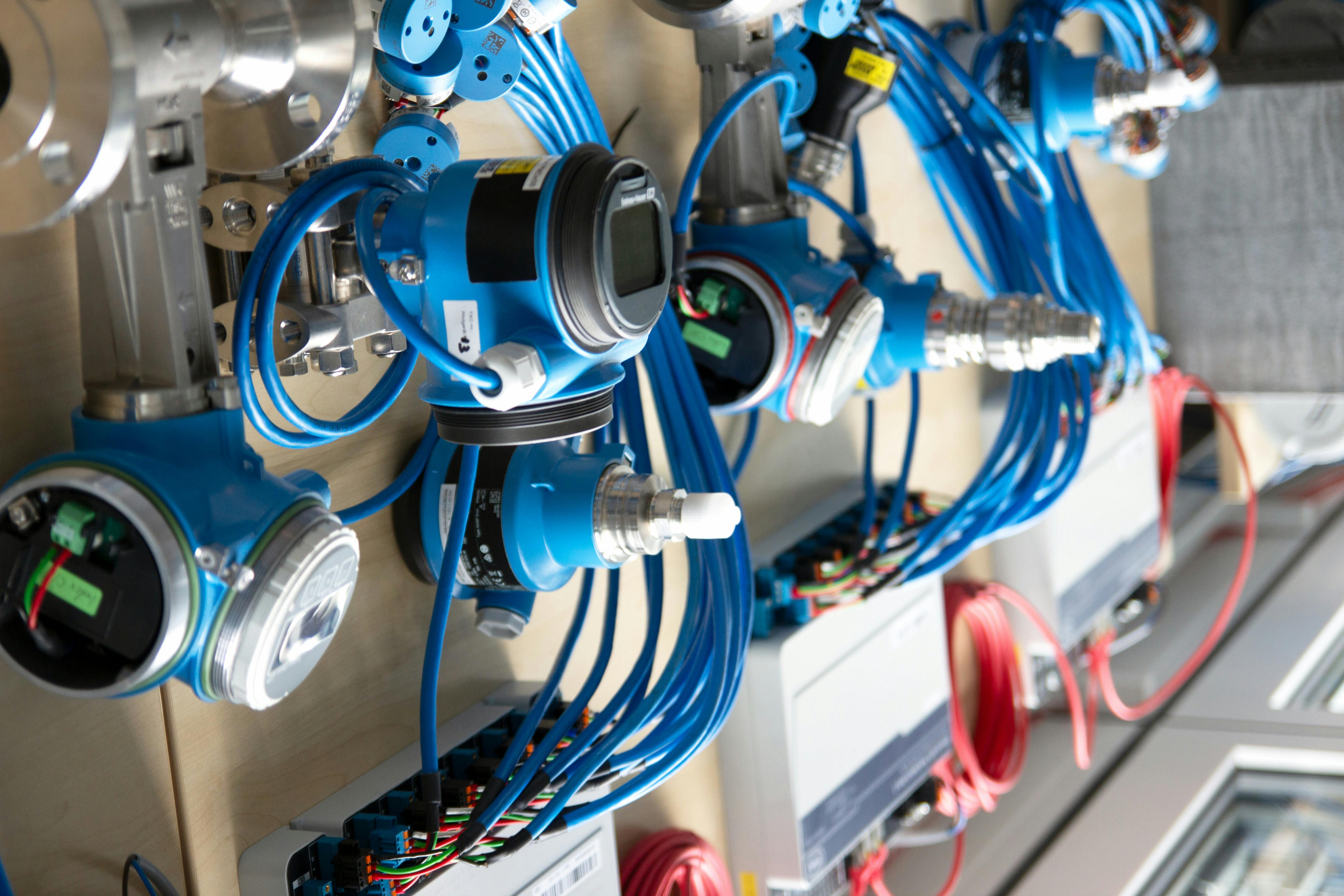 Endress+Hauser, collaborated with Covestro, BASF and Yokogawa to test and validate the scalability of Ethernet-Advanced Physical Layer (Ethernet-APL) in a complex, multi-vendor process automation environment.
