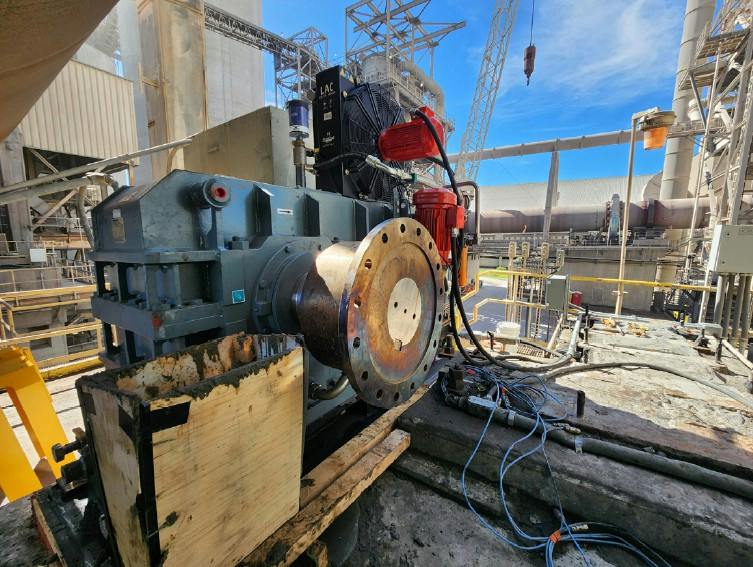 Figure 1: Sew-Eurodrive&rsquo;s integrated ML-Series kiln drive solution with built-in auxiliary drive system at Argos Cement&rsquo;s U.S.-based plant.